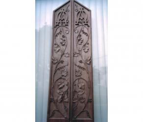 Carved Deacon’s Chair Rails